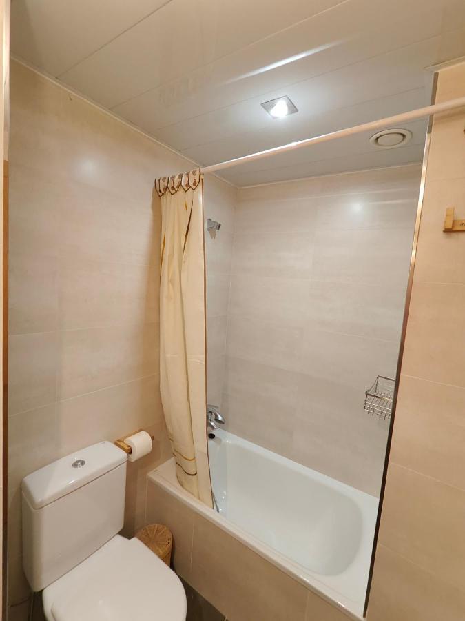 Family Apartment Forum Barcelona Eksteriør bilde