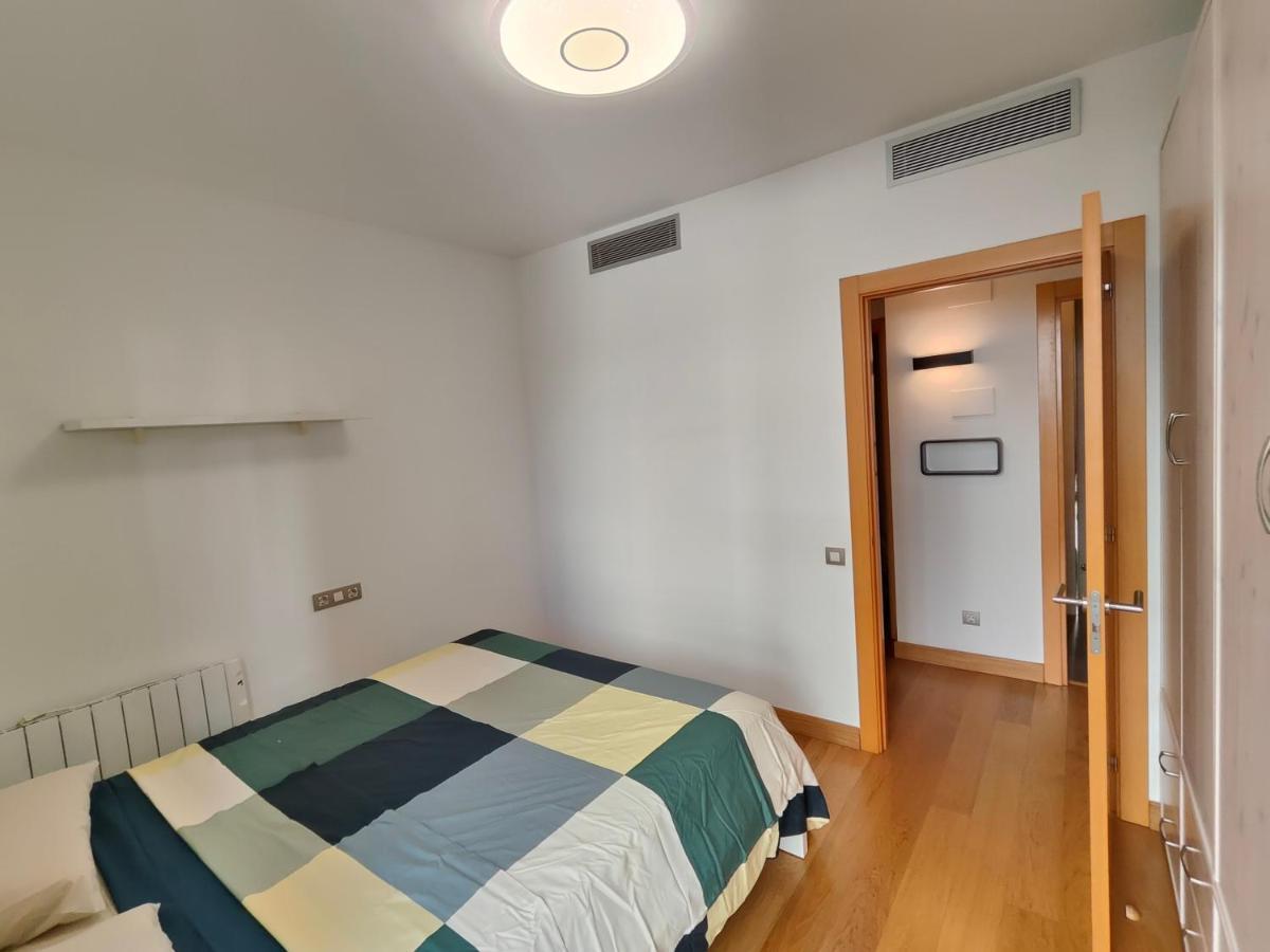 Family Apartment Forum Barcelona Eksteriør bilde