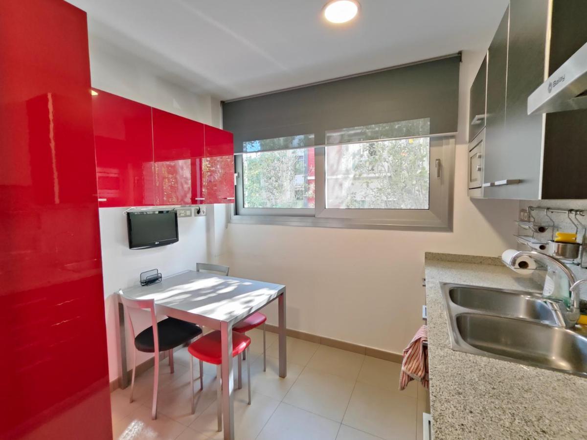 Family Apartment Forum Barcelona Eksteriør bilde