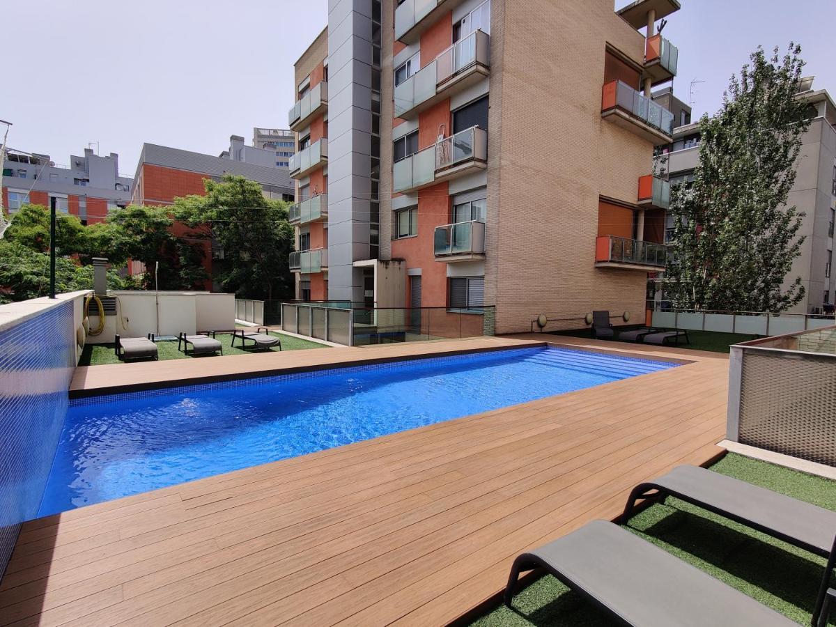 Family Apartment Forum Barcelona Eksteriør bilde