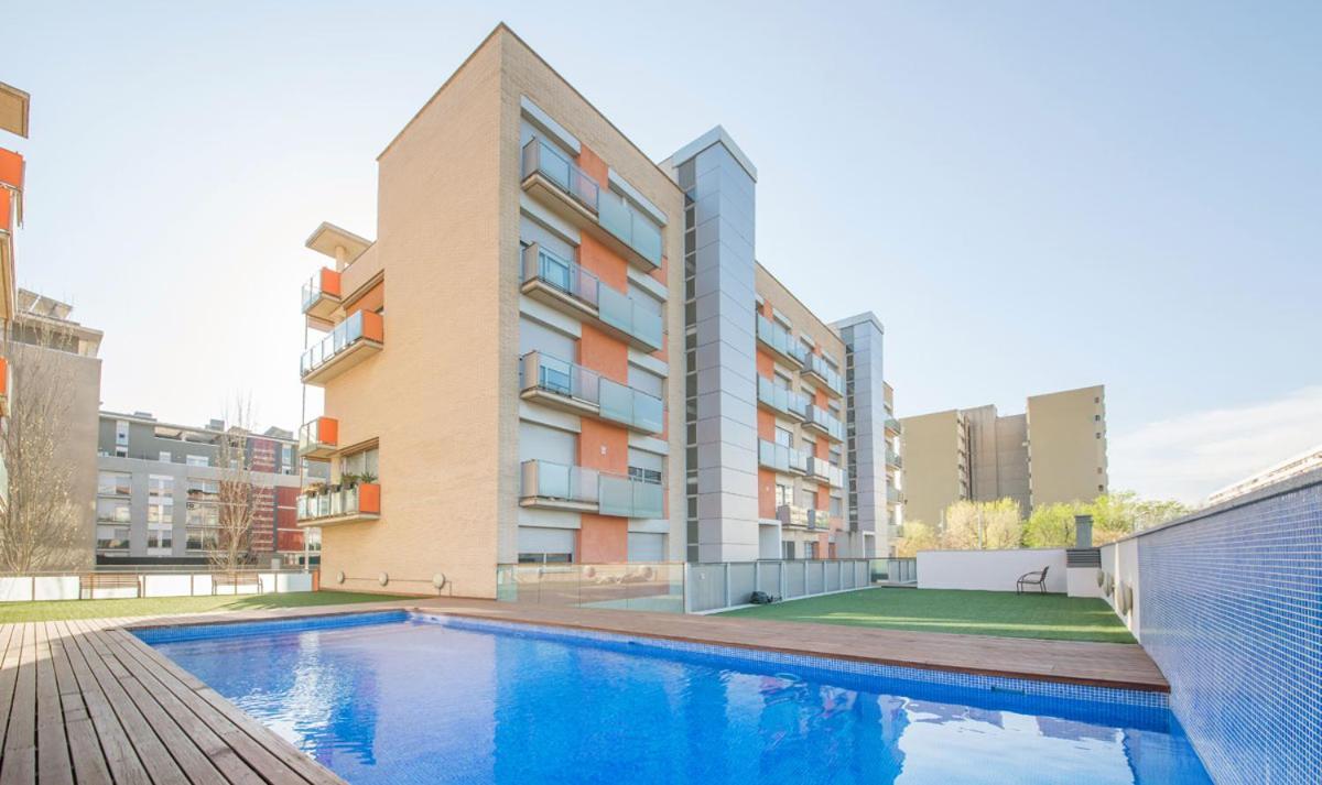 Family Apartment Forum Barcelona Eksteriør bilde